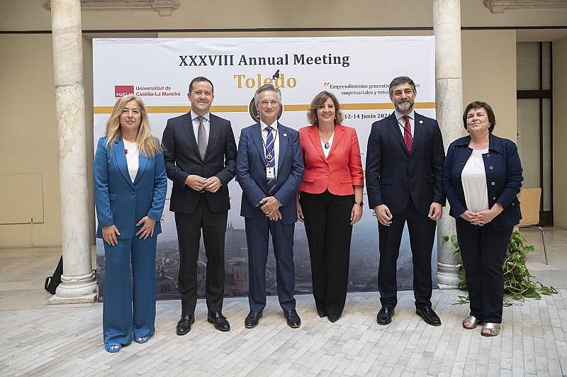 Foto de familia ceremonia inaugural