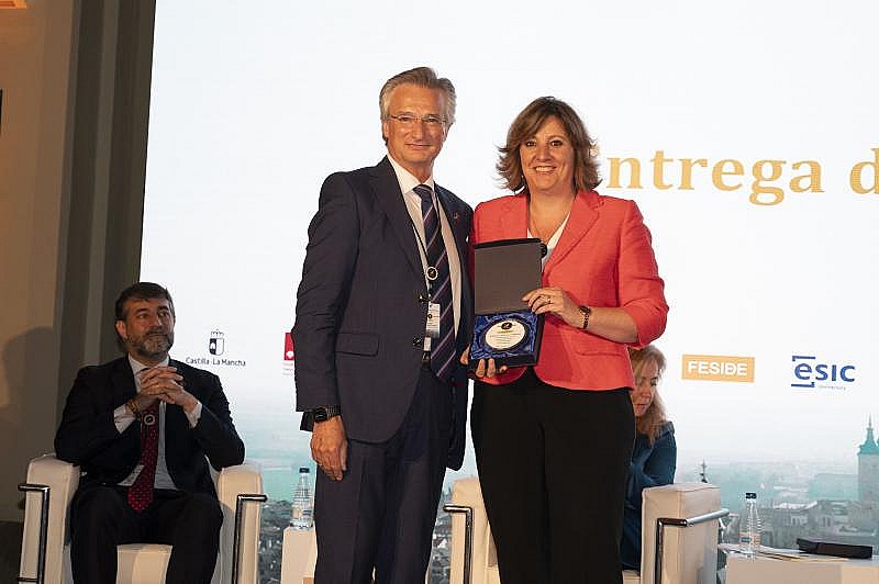 Entrega Placa de Reconocimiento