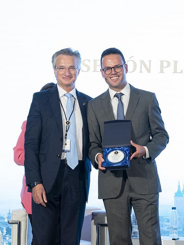 Entrega Placa de Reconocimiento