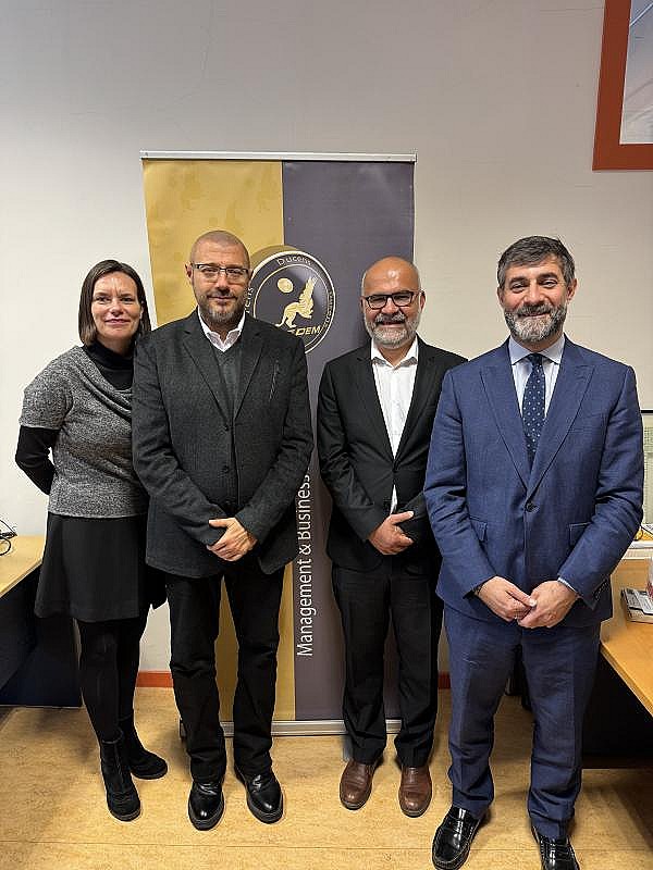 Visita presidente del comité organizador a Madrid