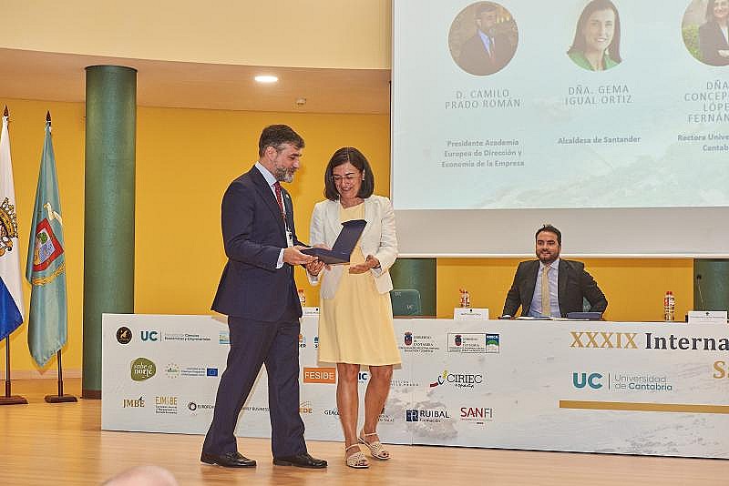 Medallas y distinciones