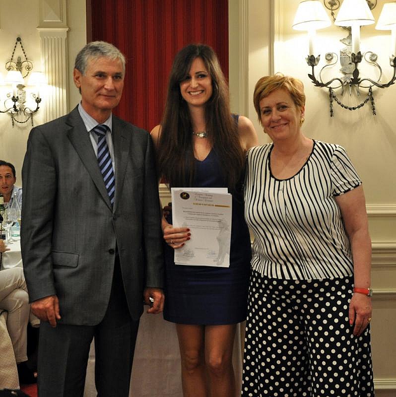 Premio Fundación Camilo Prado a la mejor investiga