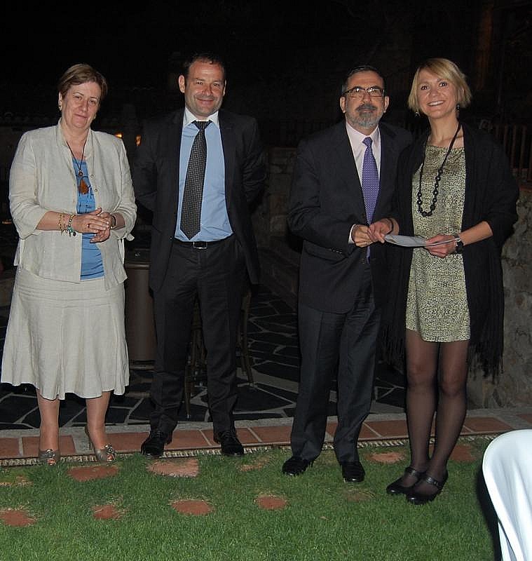 Premio FESIDE a la mejor investigación en Finanzas