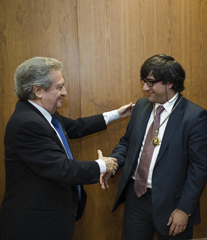 Homenaje Postumo al Dr. Camilo Prado Freire
